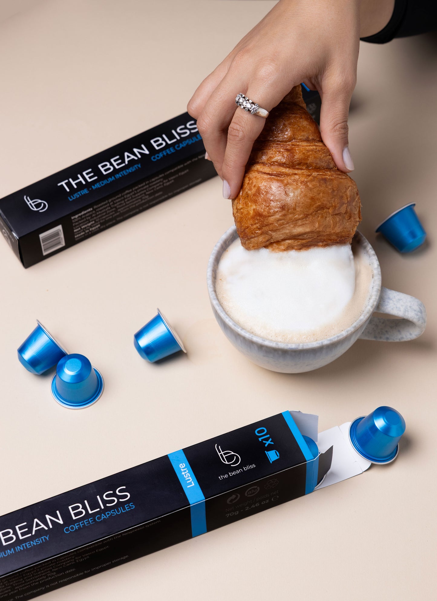 Lustre  – 50% Arabica, 50% Robusta